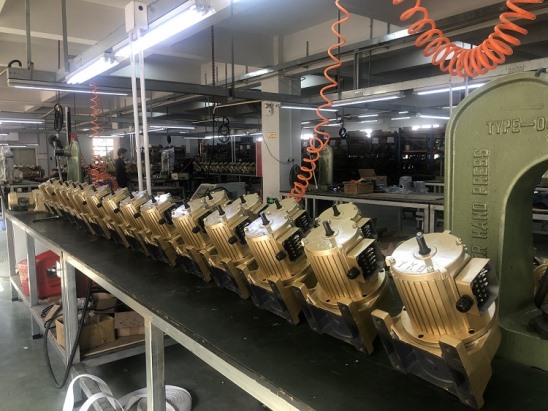 永坤電機倉庫展示